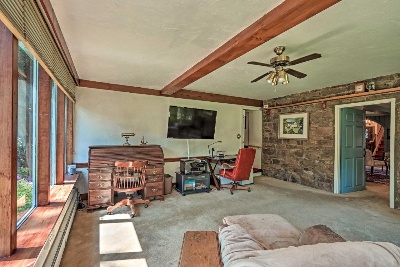 Morgan Hughes Homestead With Game Room And Pool! Lansdale Eksteriør billede